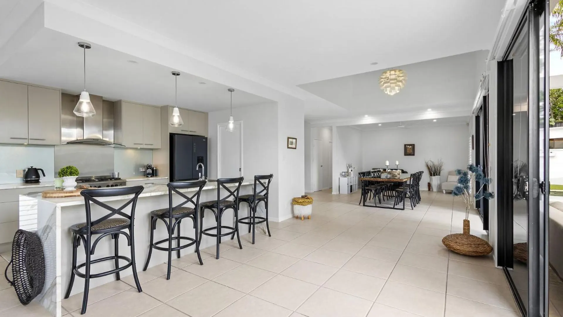 17 Treasure Cove Noosaville